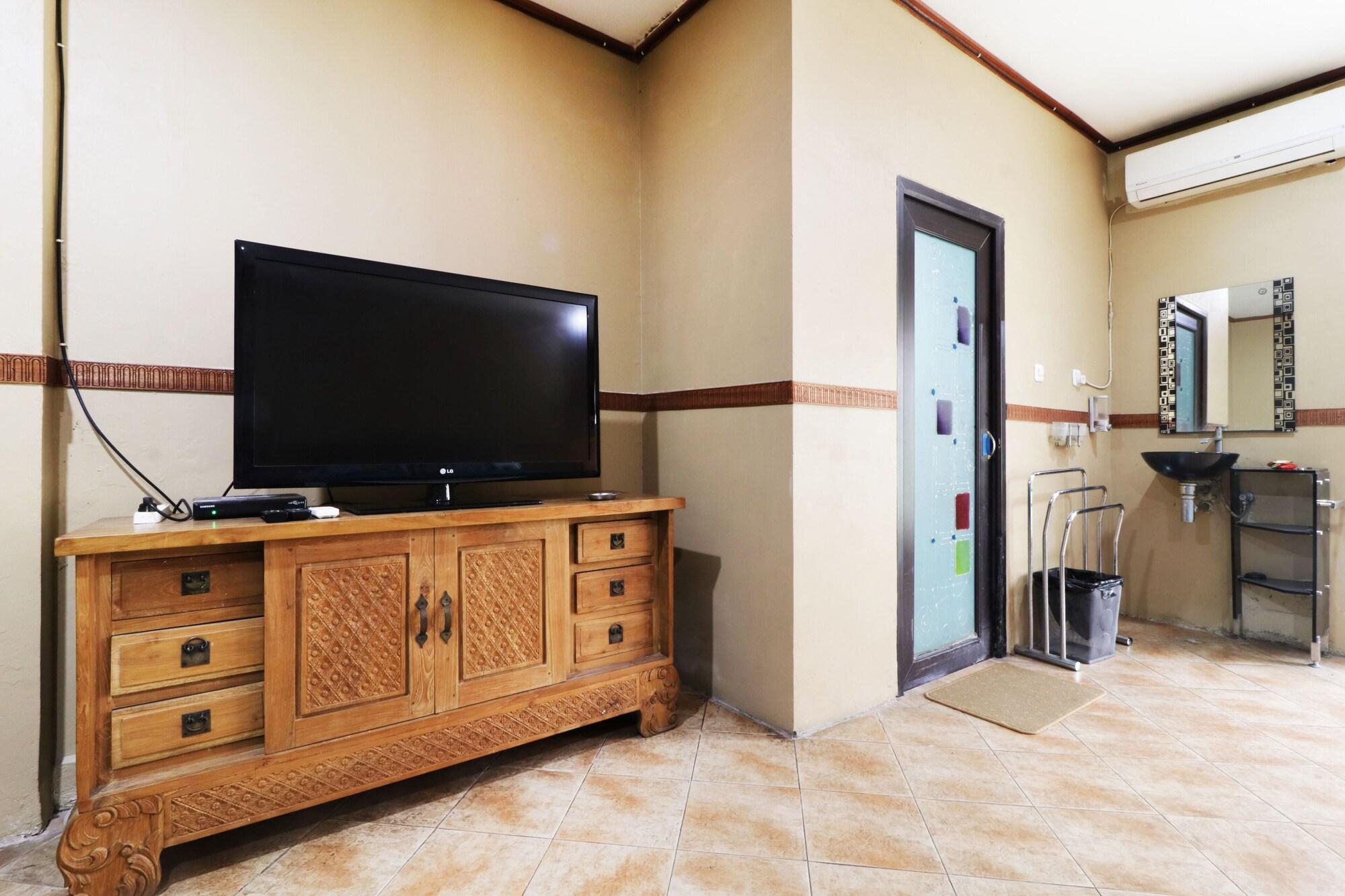 Hotel Alamanda Dżakarta Zewnętrze zdjęcie